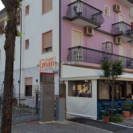 Locanda Gnan Caorle Bagian luar foto
